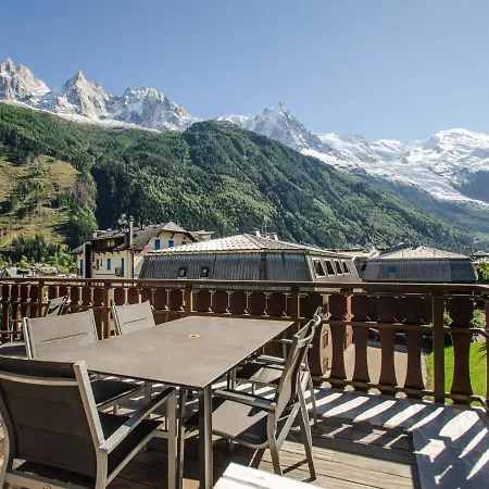A Avec Terrasse, Parking, Local A Skis - Fr-1-343-172 아파트 샤모니