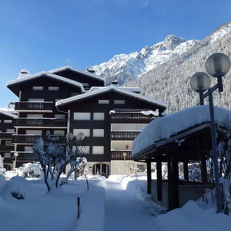 Chamonix, Terrasse, 4 Pers, Parking Prive - Fr-1-343-172 아파트
